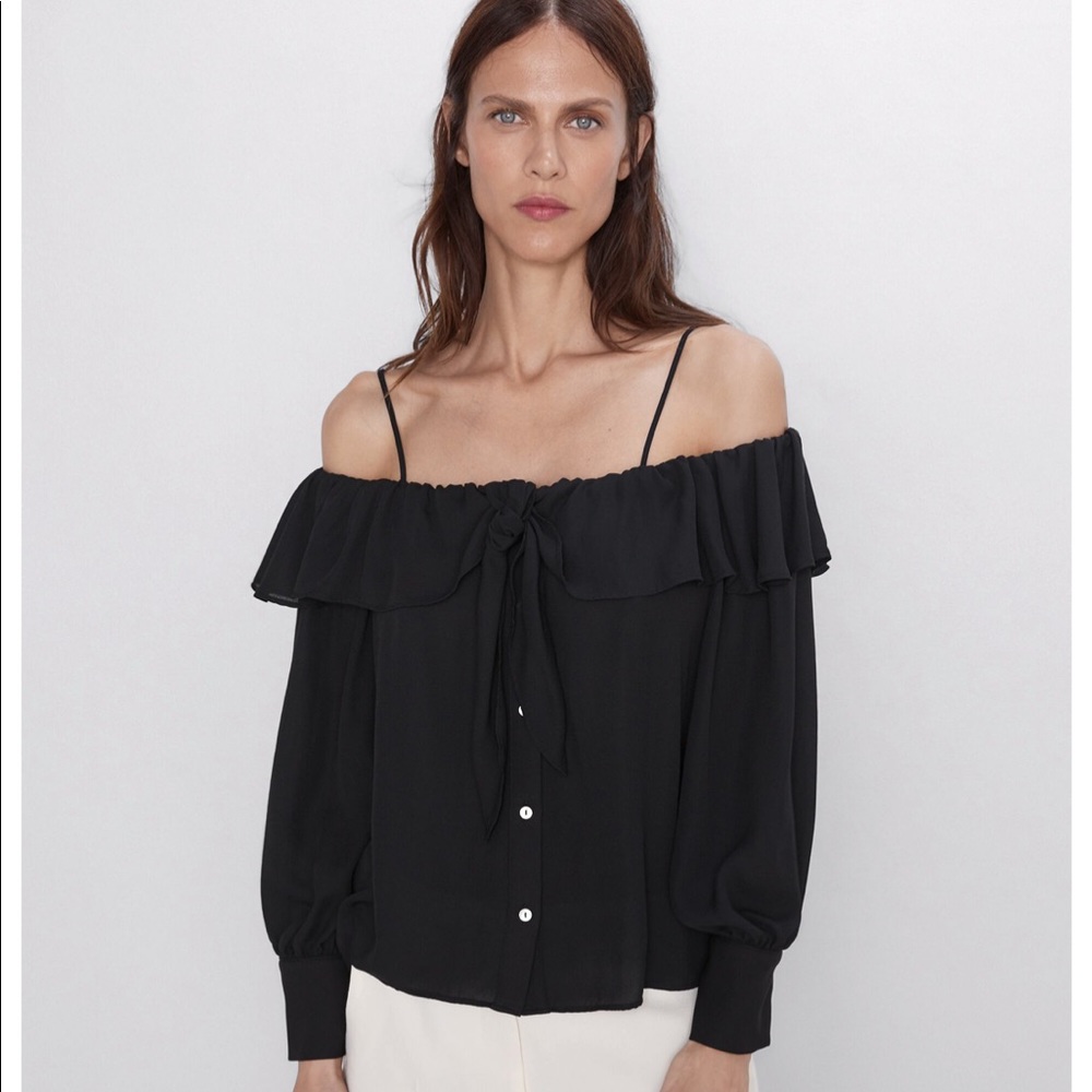 NEW! Zara Off Shoulder Top